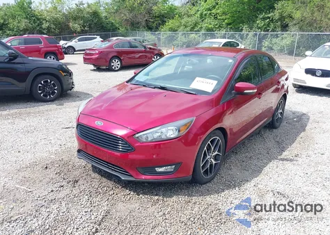 2017 Ford Focus Se z USA, uszkodzony, nr VIN 1FADP3FE7HL340876